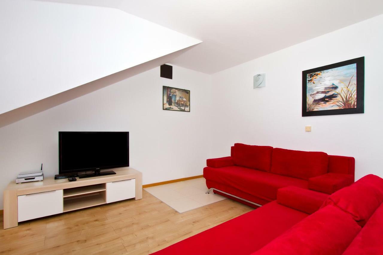 Villa Omis Michy - Family House For Big And Small Groups Bagian luar foto