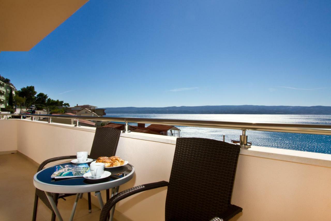 Villa Omis Michy - Family House For Big And Small Groups Bagian luar foto
