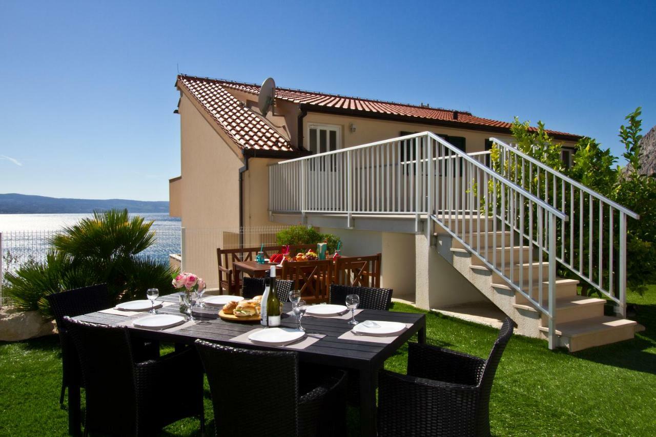 Villa Omis Michy - Family House For Big And Small Groups Bagian luar foto