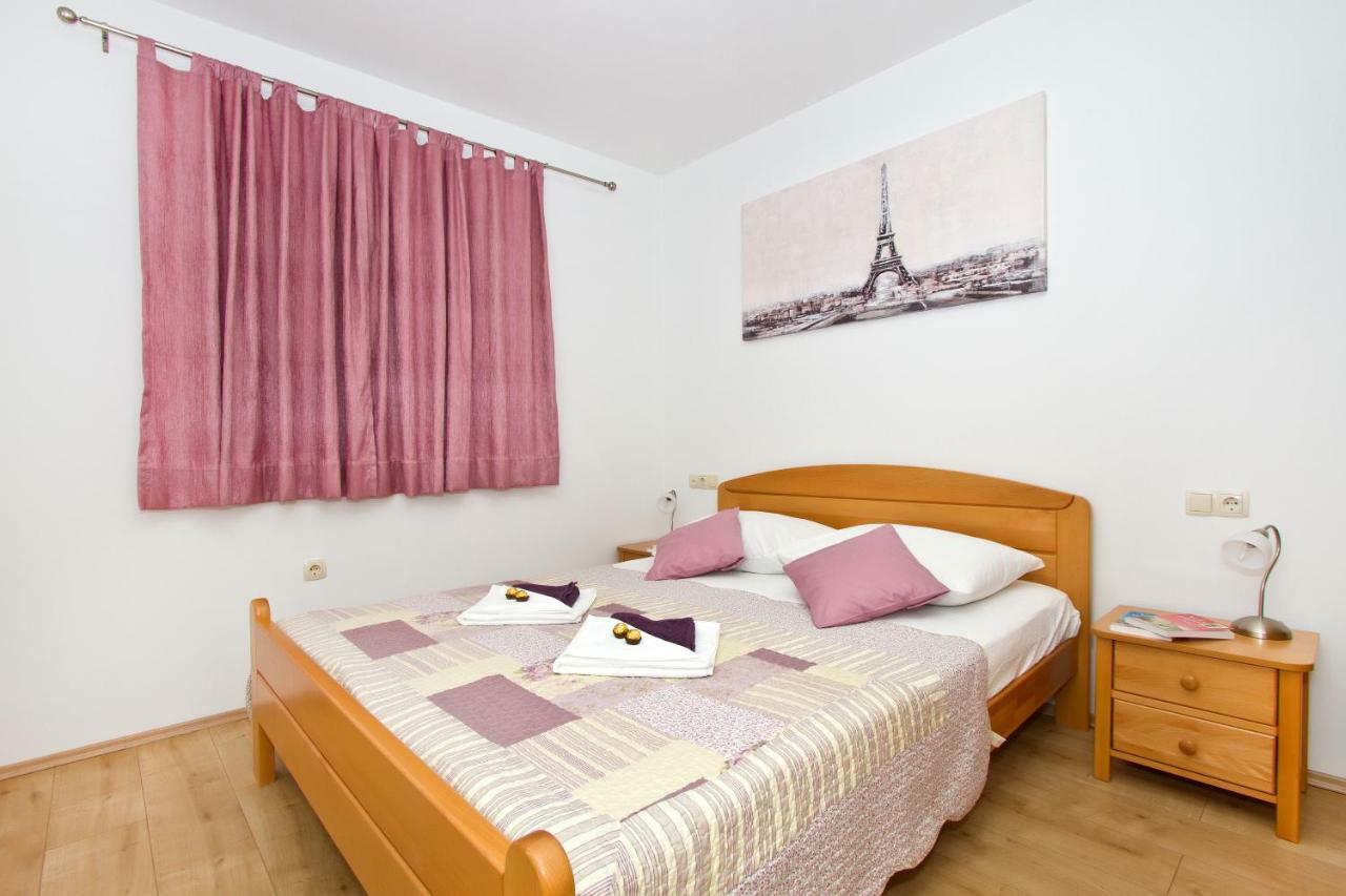 Villa Omis Michy - Family House For Big And Small Groups Bagian luar foto