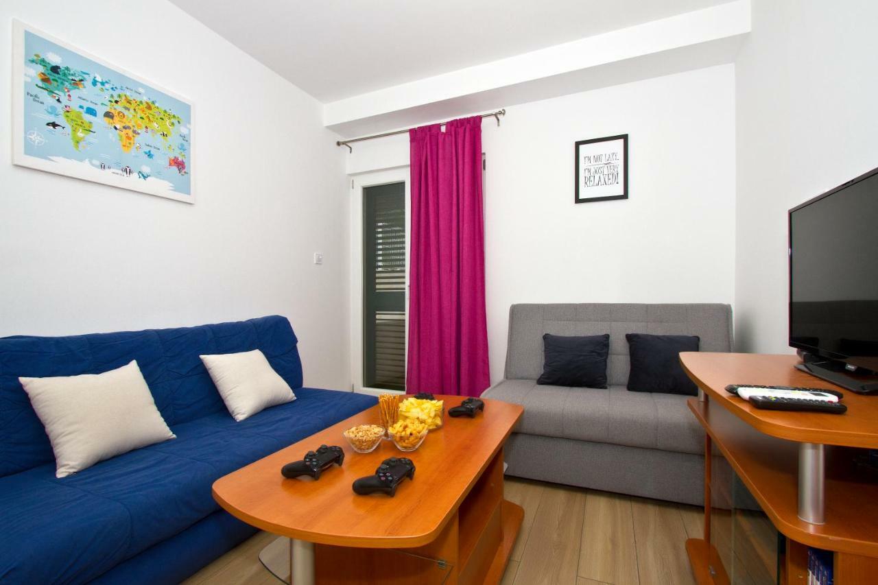 Villa Omis Michy - Family House For Big And Small Groups Bagian luar foto